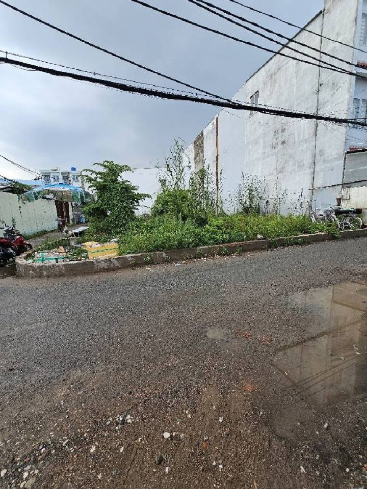 Bán đất Gò Ô Môi, Quận 7, 73m² giá 6 tỷ - Hẻm xe hơi 6m, thuận tiện giao thông!