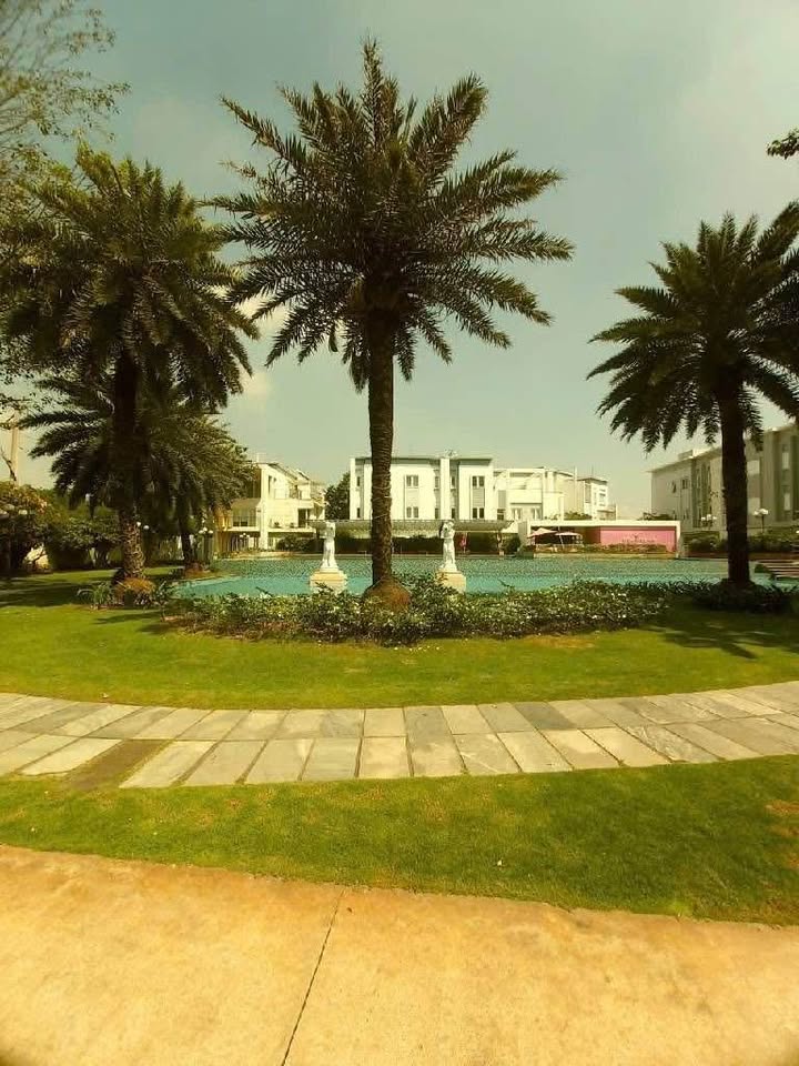 Nhà phố Melosa Garden, Phú Hữu, Q9 - 112m² giá 12.8 tỷ - Thiết kế hiện đại, an ninh 24/7!