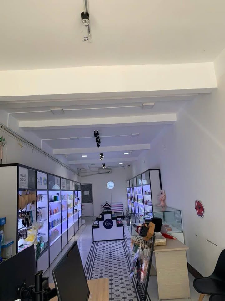 Bán nhà mặt tiền đường Thái Nguyên, Nha Trang 71.2m² - Vị trí vàng, kinh doanh thuận lợi!