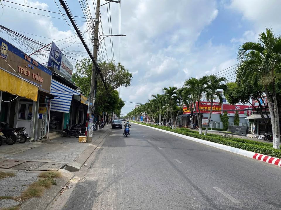 Nhà mặt tiền Nguyễn Trung Trực, An Hòa 171.5m² giá 12 tỷ - Đầu tư sinh lời ngay!