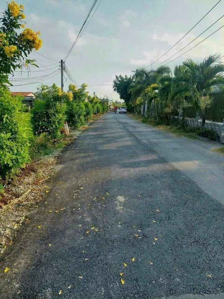 Đất thổ cư mặt tiền Lê Văn Khuyên 1397m² giá 3.5 tỷ - Đầu tư sinh lời ngay!