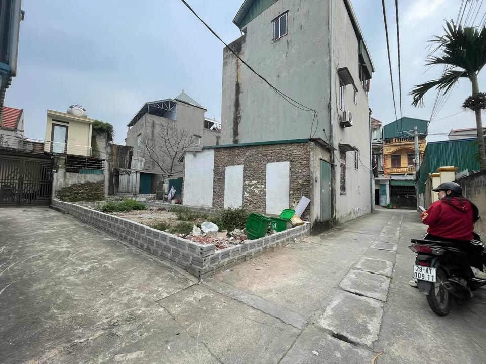 Đất nền lô góc Hồng Vân 46.7m² giá thỏa thuận - Vị trí vàng kết nối giao thông thuận lợi!