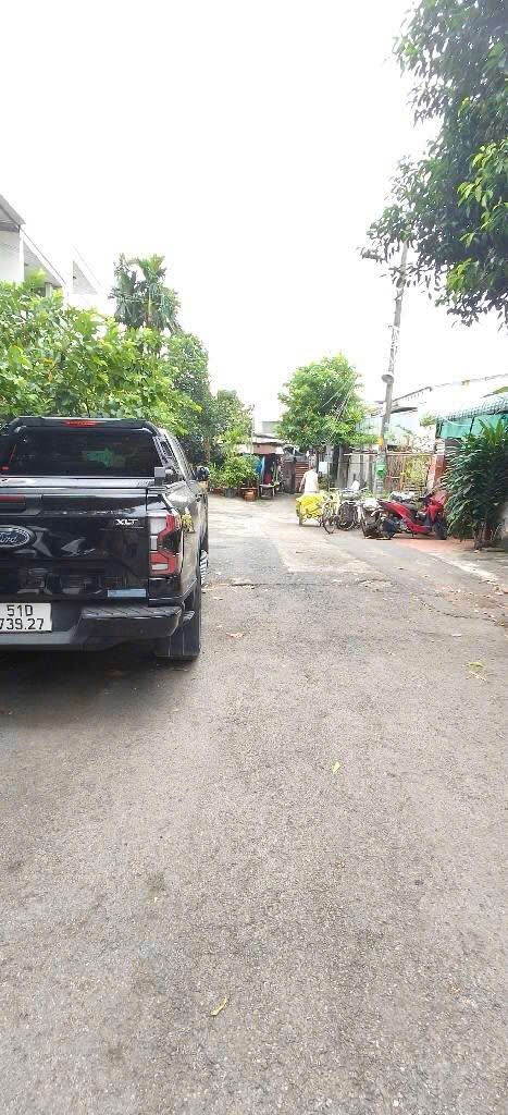 Nhà 3 Tầng 128m² Hiệp Bình Chánh Thủ Đức giá 15.5 tỷ - Sổ hồng chính chủ!