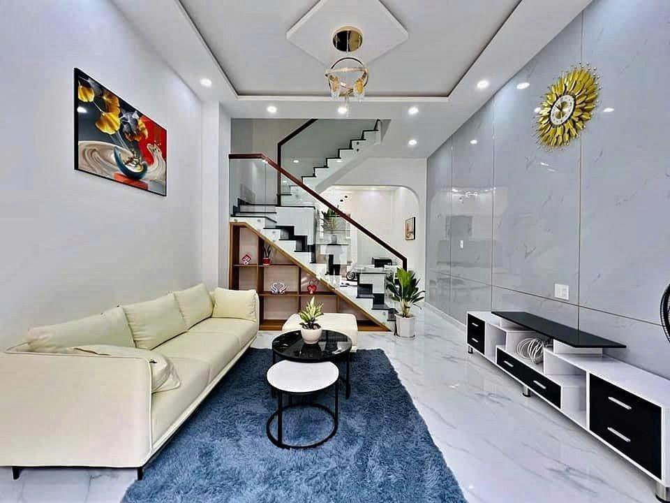 Nhà 2 tầng Tỉnh lộ 10, Bình Tân 28m² giá 2.3 tỷ - Chính chủ bán gấp!