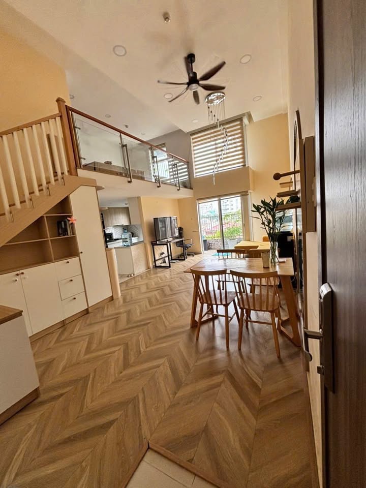 Căn hộ chung cư La Astoria quận 2 136m² giá 16 triệu - Nội thất đầy đủ, vào ở ngay!