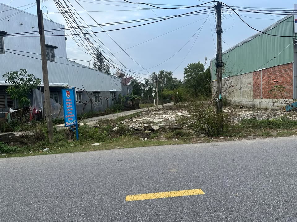 Đất mặt tiền đường nhựa Tam Thăng 230m² giá chỉ 1.3 tỷ - Cơ hội đầu tư hấp dẫn!