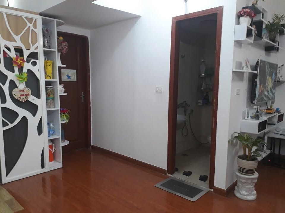 Căn hộ chung cư Bemes CT6 63,3m² giá 4,35 tỷ - Nhà có lộc, đầy đủ nội thất!