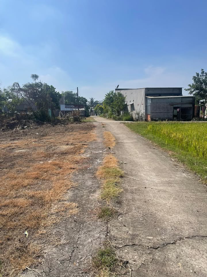 Đất nền Xuân Phú 250m² giá 550 triệu - Sổ riêng chính chủ!