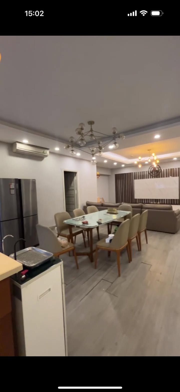 Căn hộ 57 Láng Hạ, Đống Đa 190m² giá 22 triệu - Sẵn sàng vào ở ngay!