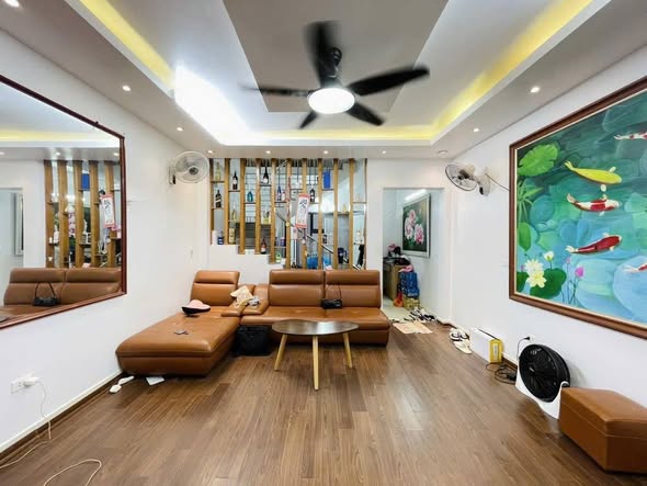 Nhà 3 tầng Đông Dư, Gia Lâm, 87m², giá 6 tỷ - Sẵn sàng vào ở ngay!