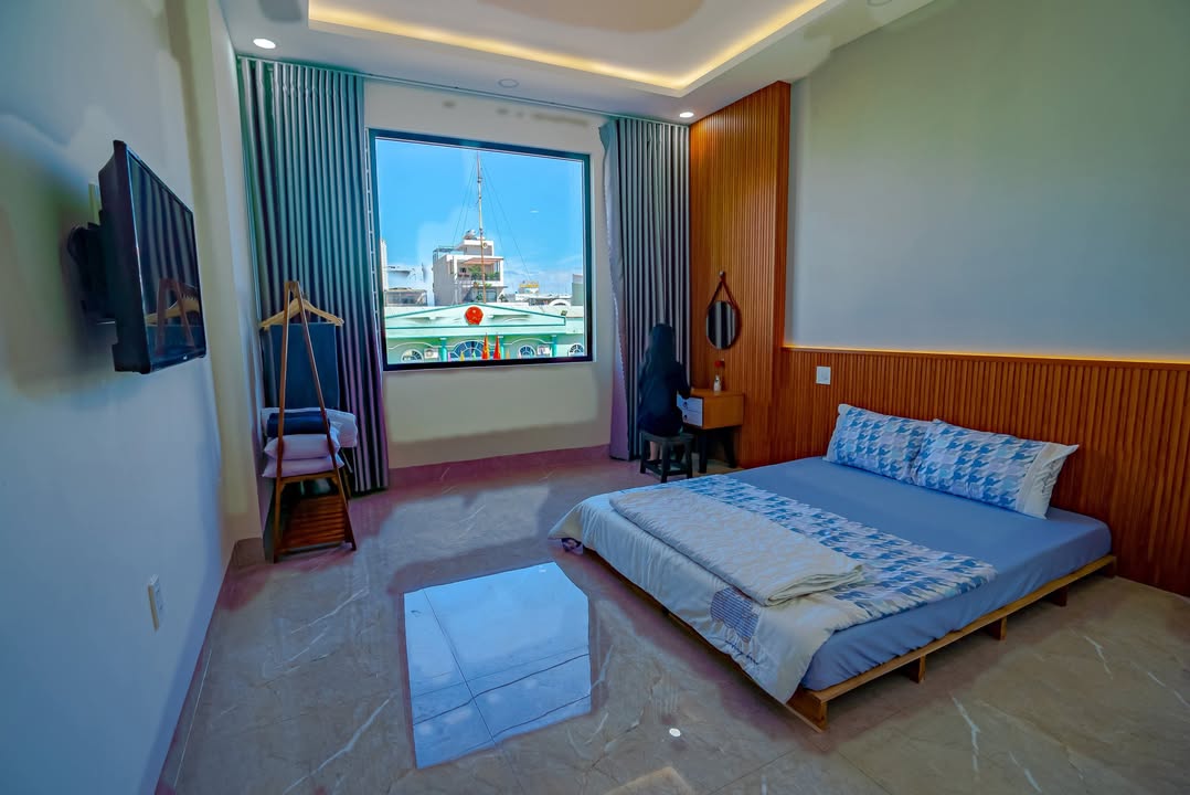 Nhà nguyên căn mặt tiền Hai Bà Trưng, Quy Nhơn 35m² giá 8.5 triệu - Full nội thất, tiện nghi!