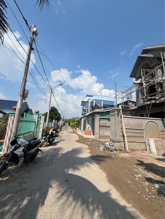 Nhà riêng Phước Hậu Vĩnh Long 67m² giá 2 tỷ - Cơ hội sở hữu duy nhất!