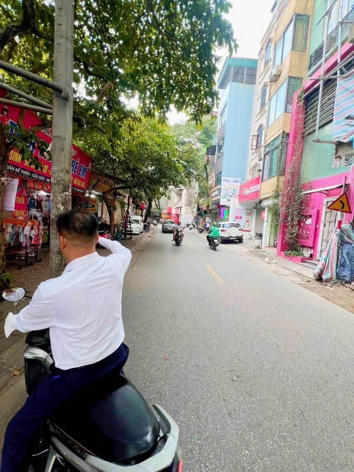 Nhà mặt phố Doãn Kế Thiện Cầu Giấy 61m² giá 23 tỷ - Cơ hội đầu tư sinh lời đỉnh cao!