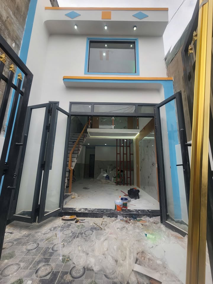 Nhà cấp 4 Bình Chuẩn, 56m² giá 1.37 tỷ - Hướng Đông, gần chợ