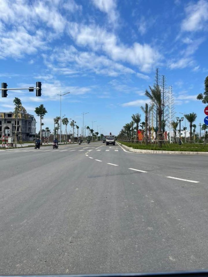 Đất Thạch Thất, Hà Nội 100m² giá 1.9 tỷ - Cơ hội đầu tư tuyệt vời!