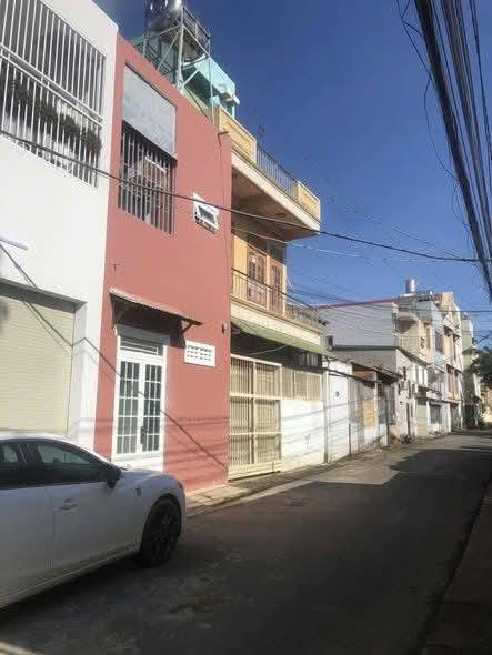 Nhà phố đường Thống Nhất, Đức Trọng, 68m² giá 11 tỷ - Kinh doanh siêu lợi nhuận!