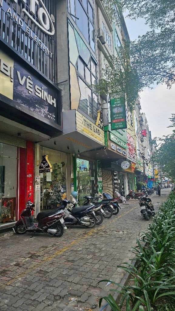Nhà mặt phố Thanh Nhàn, Hai Bà Trưng, 66m² giá 30 tỷ - Kinh doanh sầm uất!