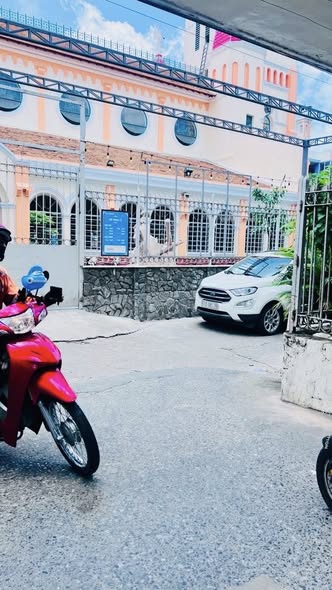 Nhà đúc 3 tầng đường Tôn Thất Thuyết, Quận 4, 79m² - Vị trí đắc địa, giá tốt!