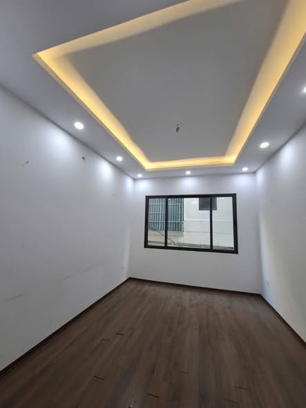 Nhà riêng cho thuê ngõ 2X Cát Linh 45m² giá 20 triệu - Ô tô đỗ cửa, sẵn sàng kinh doanh!