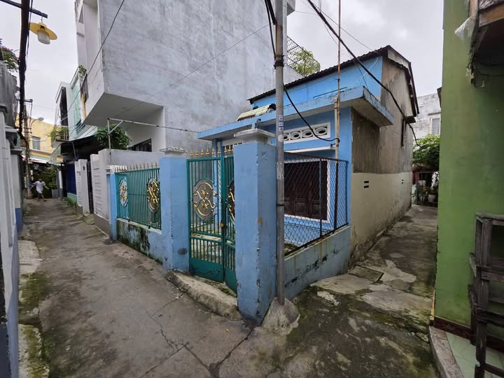 Đất tặng nhà cấp 4 tại Trưng Nữ Vương, Hải Châu - Giá chỉ 3.15 tỷ!