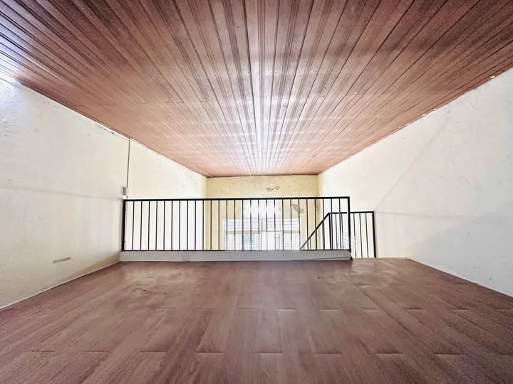 Nhà phố Chính Gián, Thanh Khê 81m² giá 4,38 tỷ - Vị trí siêu đẹp, chính chủ!