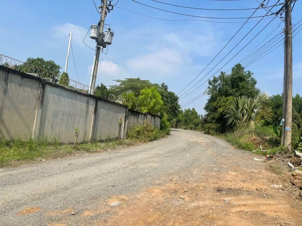 Nhà xưởng 1100m² Phước Tân, Biên Hòa - Giá chỉ 6.2 tỷ, sổ riêng chính chủ!