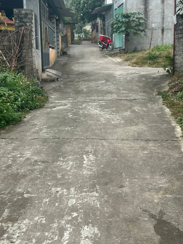 Đất nền khu Vân Phú, Việt Trì 140m² giá 1 tỷ - Đường ô tô tránh nhau!