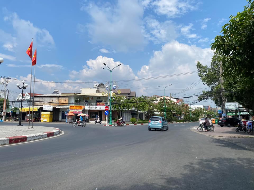 Bán đất mặt tiền đường Nguyễn Chí Thanh, Tây Ninh 200m² - Đầu tư sinh lời không thể bỏ qua!