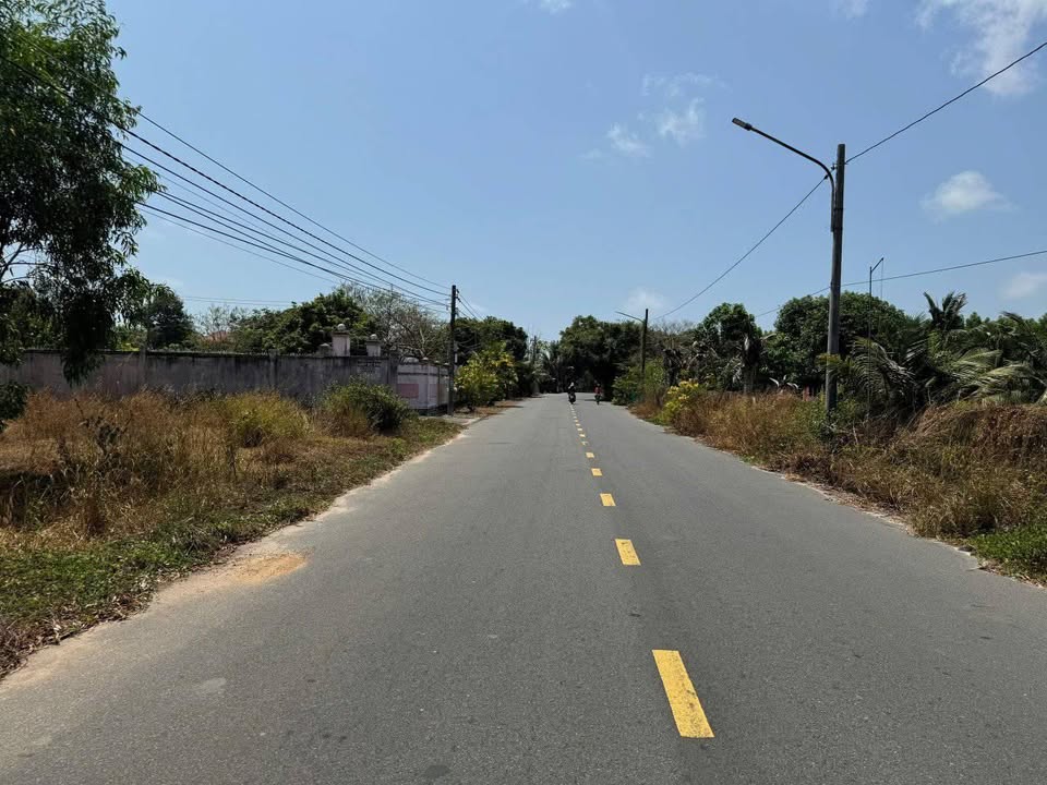 Đất nền 2 mặt tiền xã Hải, Long Đất, 1000m² giá 5 tỷ - Cơ hội đầu tư tuyệt vời!