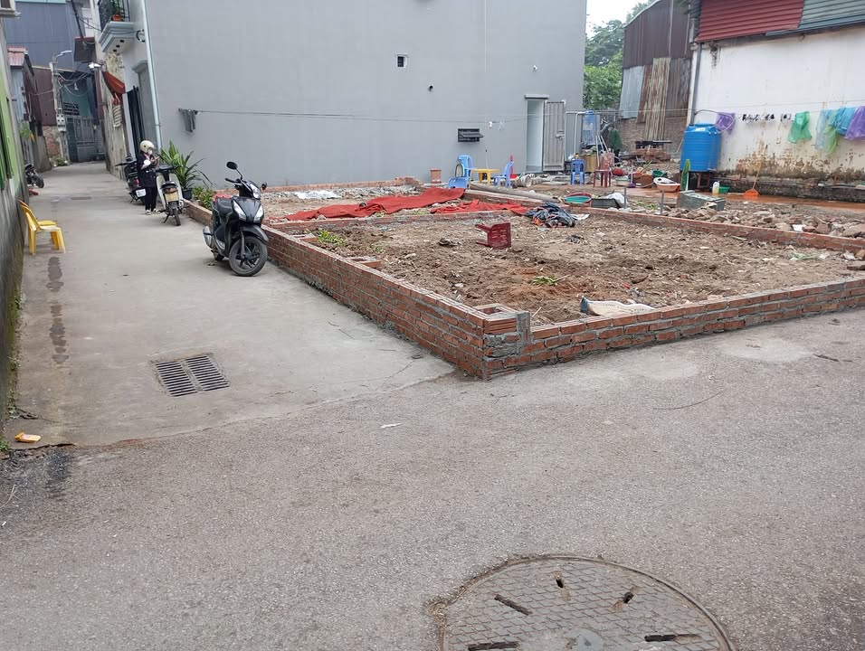 Nhà riêng Hương Mạc, Từ Sơn 40m² giá 1 tỷ - Tiện ích đầy đủ, pháp lý chuẩn!