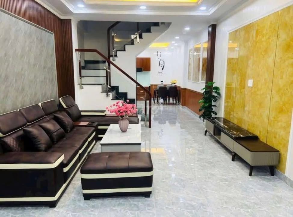 Nhà cho thuê hẻm Nguyễn Thị Thập, Quận 7 - 52m² chỉ 15 triệu/tháng!