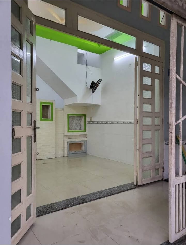 Nhà trệt lầu An Thới, Bình Thủy 56m² giá 1.9 tỷ - Gần chợ Cầu Ván chỉ 200m!