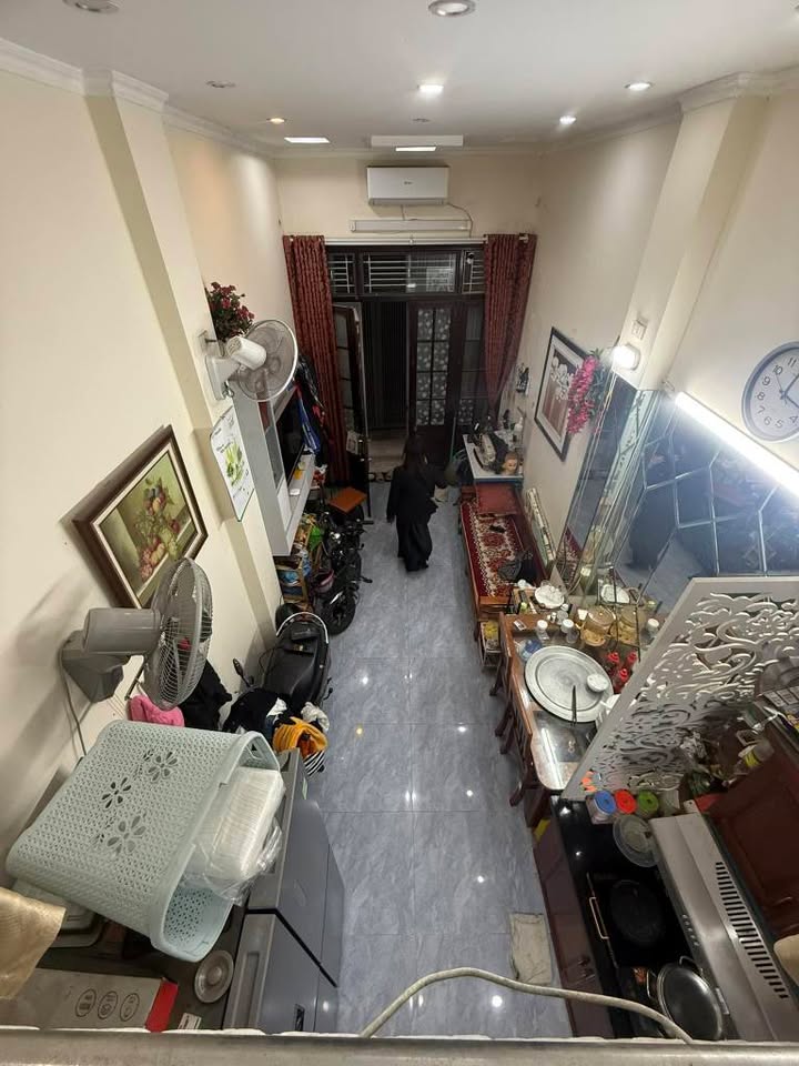 Bán gấp nhà chính chủ tại Thanh Nhàn, Hai Bà Trưng - 7.4 tỷ - Sổ đỏ đầy đủ!