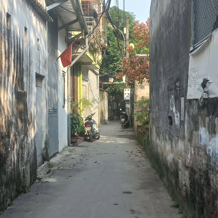 Đất Ngọc Thụy Long Biên 34m² giá 4.5 tỷ - Mặt tiền siêu rộng, sẵn sàng giao dịch!