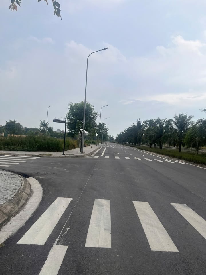 Đất Biệt Thự Lối 2 Hồ Sinh Thái Handico Vinh Tân 212m² - Mặt tiền 14.6m Hướng Tây Nam