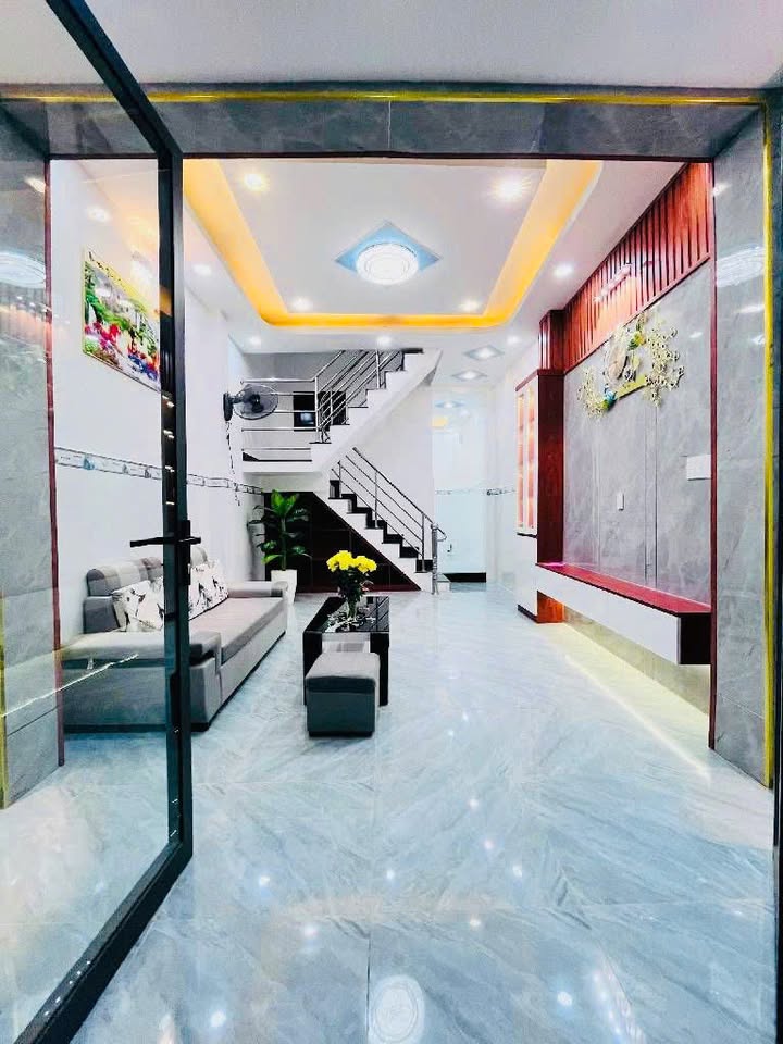 Nhà 3 Tầng Đẹp Phạm Thế Hiển 120m² giá 5 tỷ - Tặng Full Nội Thất!