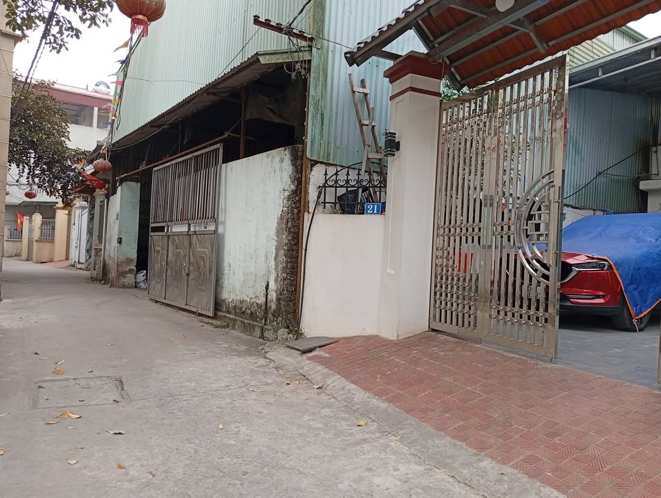 Đất nền Tam Hưng, Thanh Oai 51m² giá 3.2 tỷ - Sổ đỏ chính chủ, thương lượng!