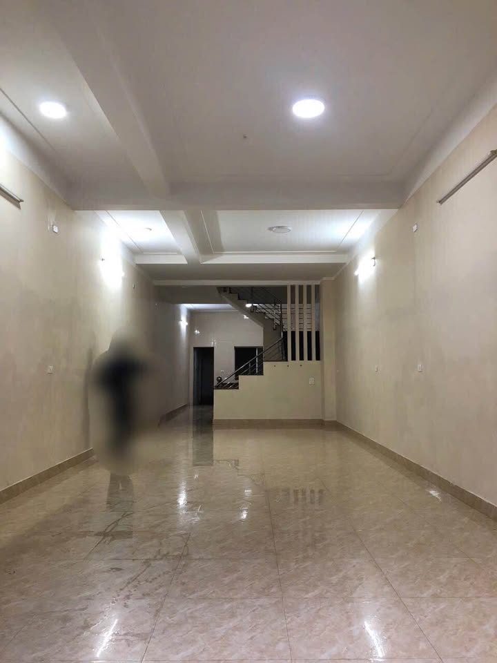 Nhà 3 tầng mặt đường Trần Nhật Duật, 91.5m² giá 7 tỷ - Kinh doanh thuận lợi!