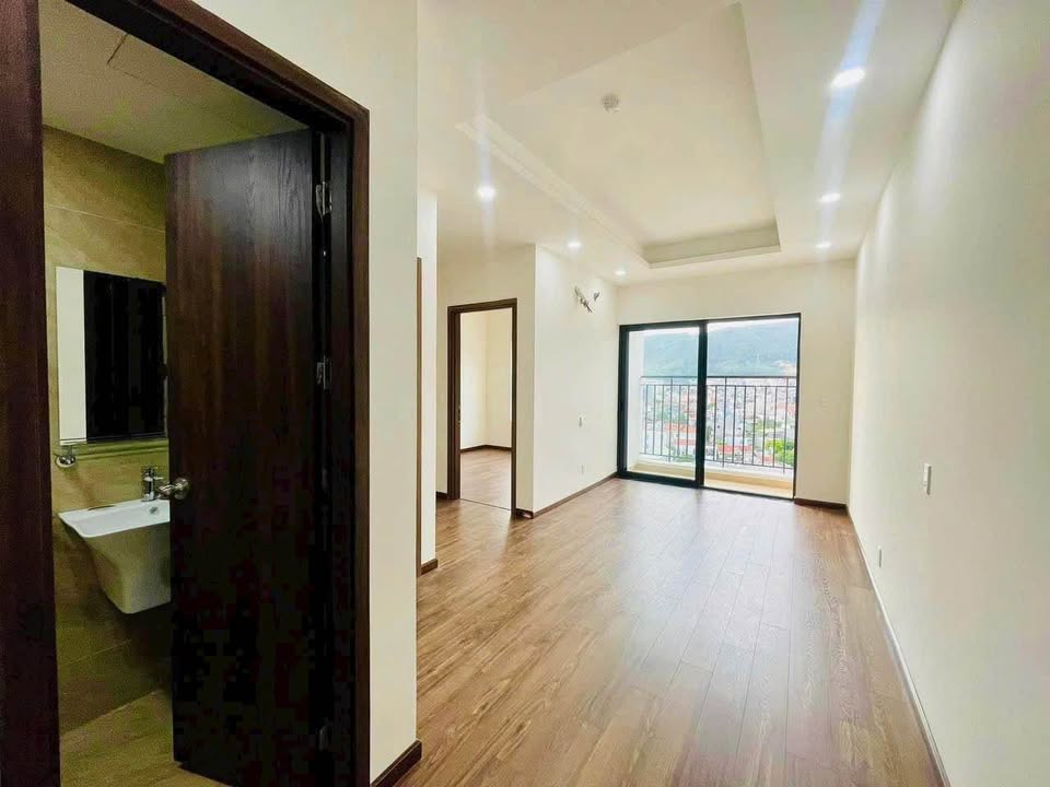 Chung cư Luxcity Cẩm Phả 63m² giá 1 tỷ - Chính chủ cần bán gấp!