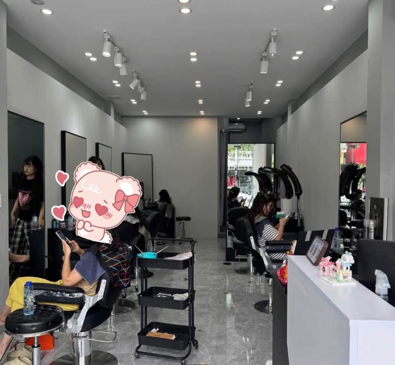 Nhà 2 tầng mặt tiền 5m phố Trần Tông Uông Bí 90m² giá 7 tỷ - Đầu tư sinh lời ổn định!