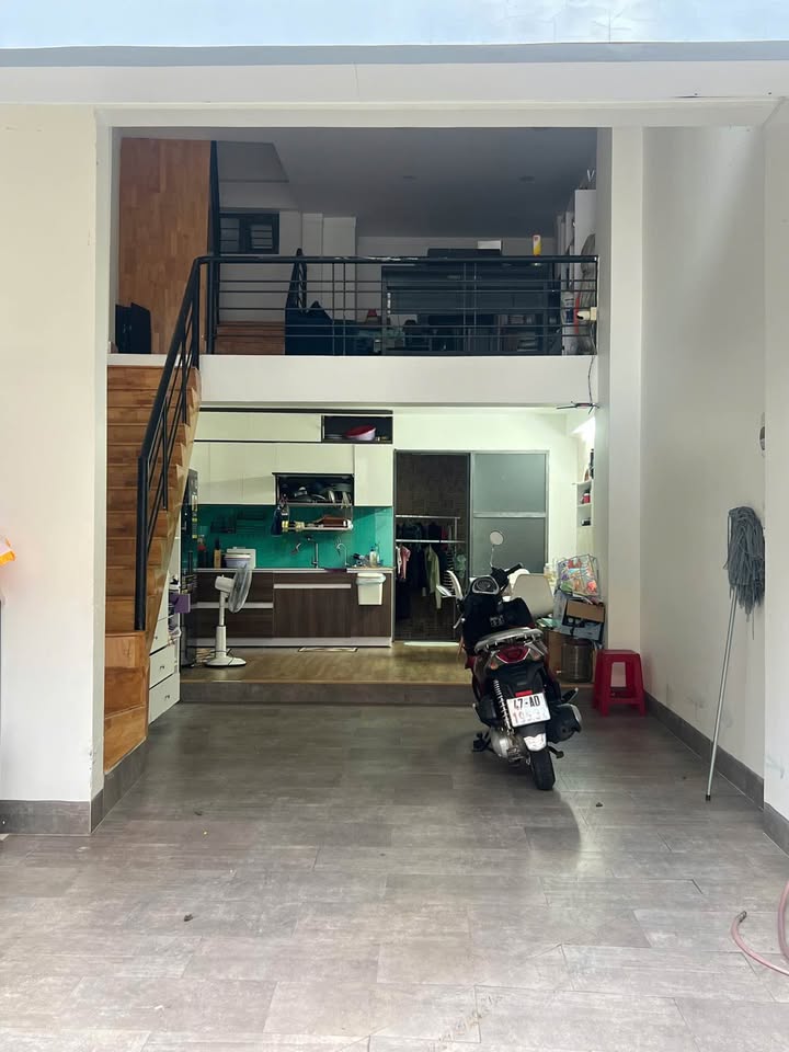 Nhà phố 1 trệt 1 lửng 1 mê Hẻm 188 Ama Khê 42m² giá 2.15 tỷ - Nội thất đầy đủ, vào ở ngay!