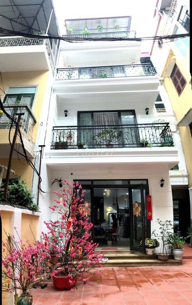 Cho thuê nhà phố Trần Quốc Toản, Hoàn Kiếm 45m² giá 43 triệu - Nhận nhà ngay!