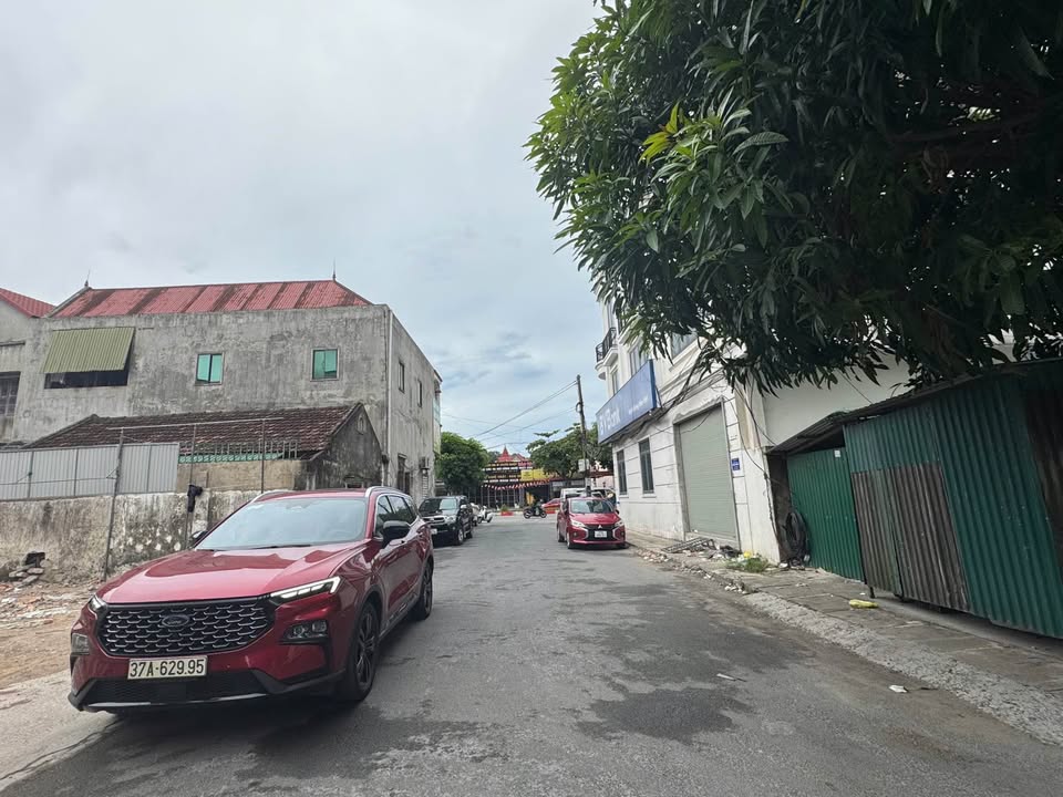 Đất Bến Thủy - Đối diện chung cư Trung Đô 53.2m² giá 3.3 tỷ - Kinh doanh tốt!