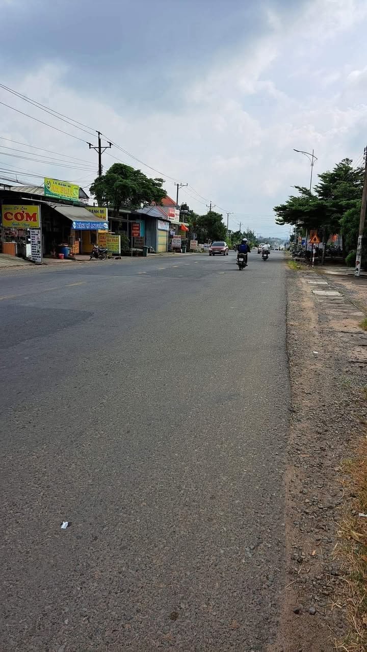 Đất thổ cư 275m² DT766, Đức Linh - Giá chỉ 1.35 tỷ, kinh doanh tốt!