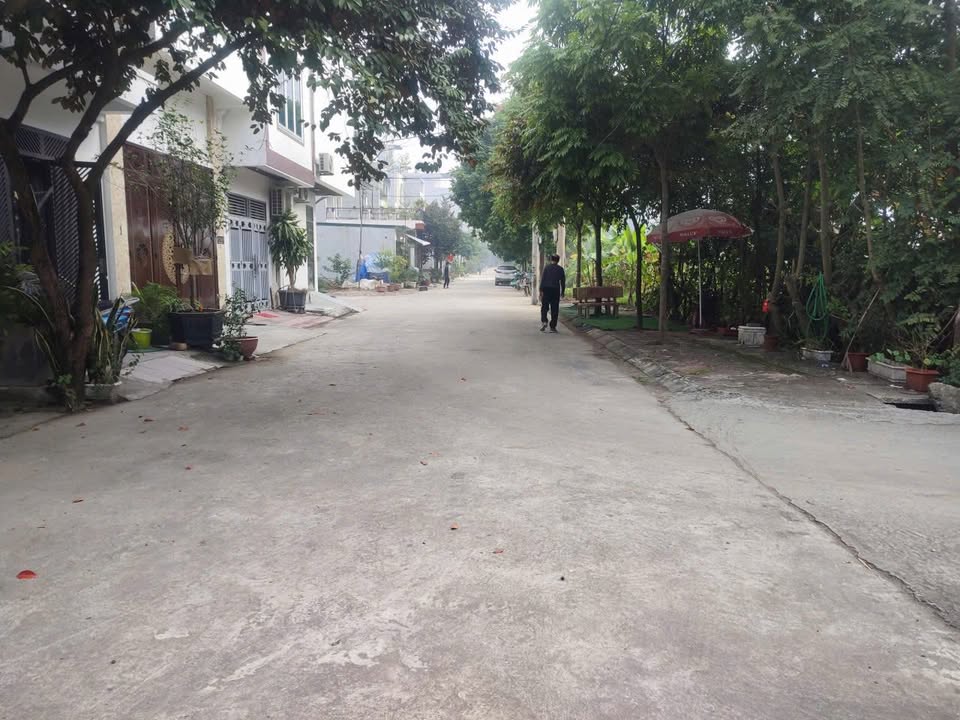 Đất ở đô thị Dộc Lùn, Sơn Tây, 60m² - Giá đẹp, cơ hội đầu tư!