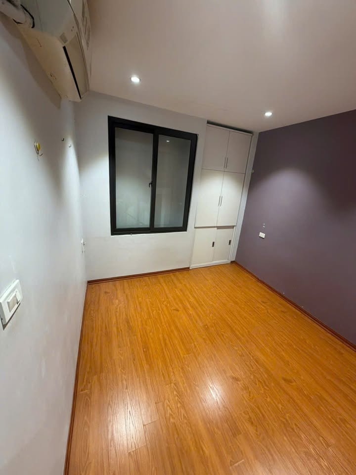 Đất Ngọc Thụy Long Biên 30m² giá 500 triệu - Bán gấp tặng nhà 3 tầng!