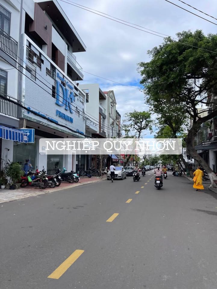 Nhà mặt tiền Hai Bà Trưng, P.Lê Lợi, Quy Nhơn 100m² giá 9 tỷ - Cơ hội đầu tư hấp dẫn!
