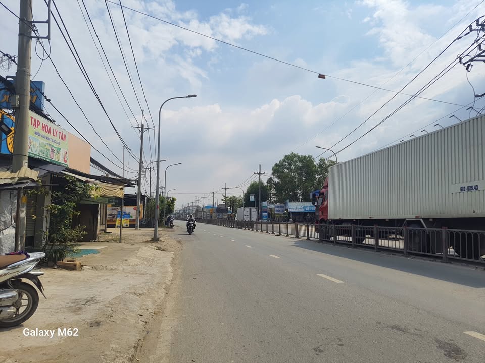 Đất nền Bình Mỹ Củ Chi 405.2m² giá 8 tỷ - Tặng nhà và 9 phòng trọ cho thuê!