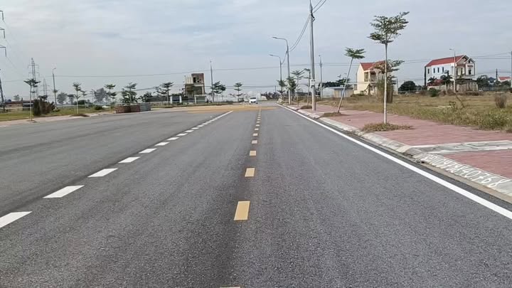 Đất thổ cư xã Giao Châu 117m² giá 1.8 tỷ - Hướng Nam, gần khu vực hoa viên