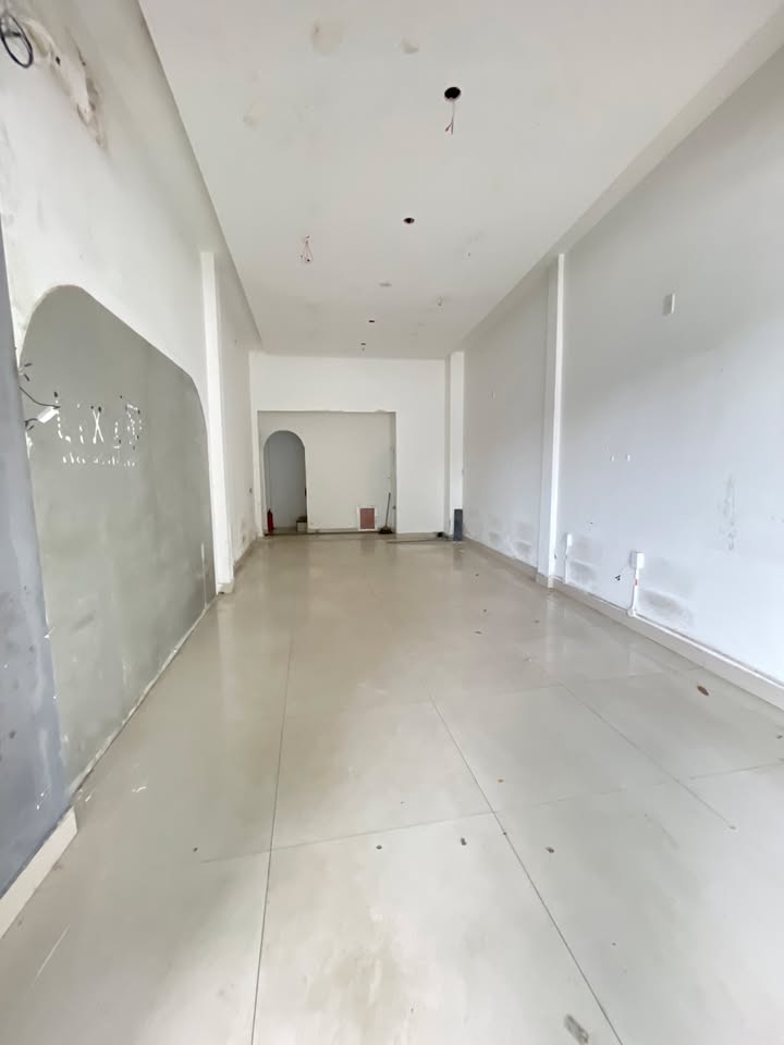 Cho thuê mặt bằng Lý Tự Trọng, Hải Châu, Đà Nẵng 52m² - Giá tốt cho kinh doanh!